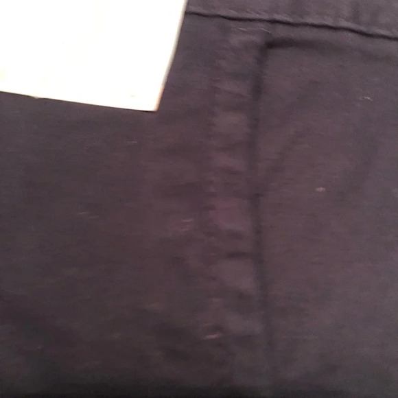 NWT Dark navy shorts (boys) - Picture 6 of 7